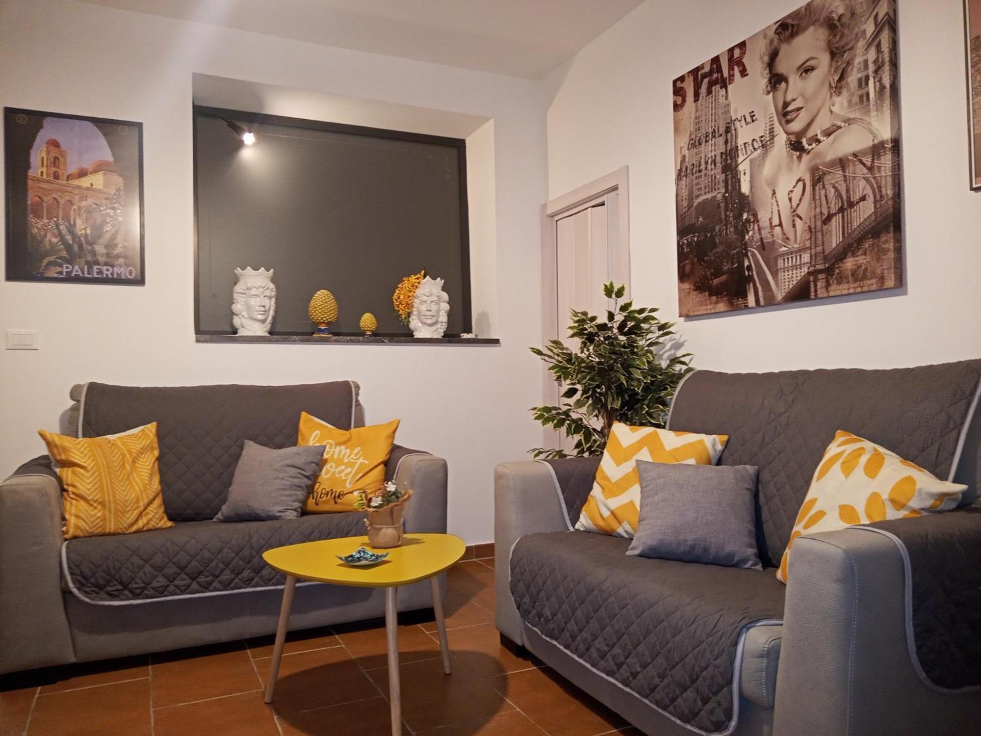Zisa Home Ai Cantieri Culturali-Facile Posteggio In Strada No Ticket Palermo Eksteriør billede